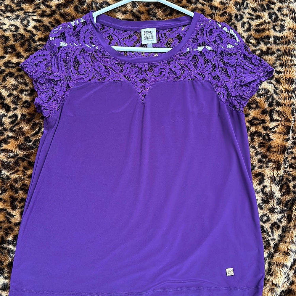 ANN KLEIN. Purple ladies top size S
